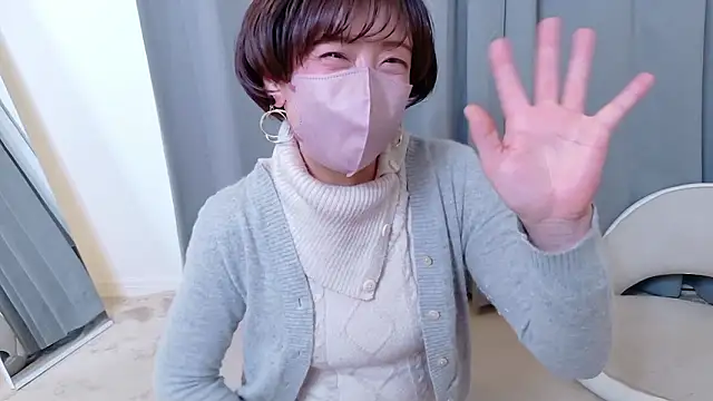 Risa 06 online show from 02-13-26, 12:49