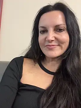 -OLYA- online show from 12-23-25, 08:24