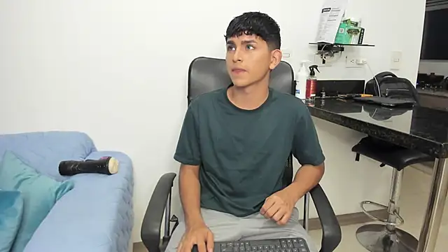 Lyam ap online show from 02-06-25, 06:08