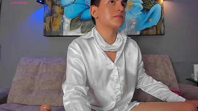 Snapshot of Lyam_ap chatting on 02-15-26, 12:59 Lyam ap online show from 02-15-26, 12:59