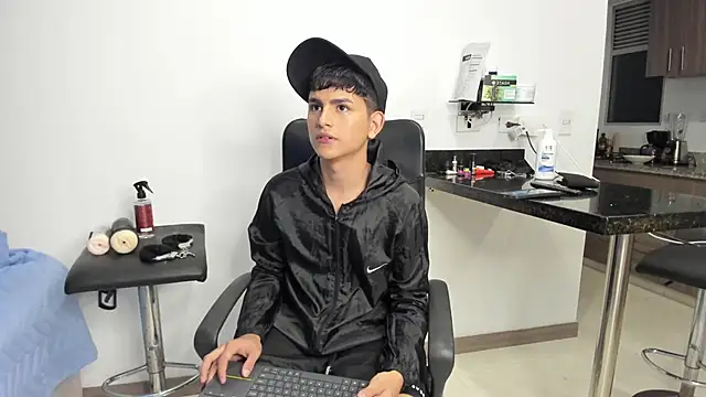 Lyam ap online show from 01-16-25, 08:54