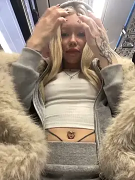 babydolll online show from 11-25-25, 01:11