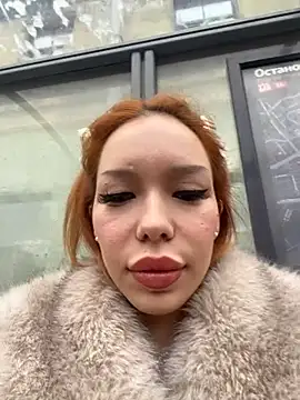 Snapshot of babydolll chatting on 03-05-25, 11:06 babydolll online show from 03-05-25, 11:06