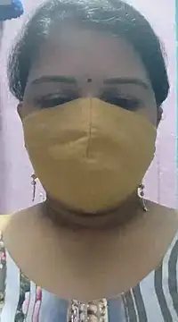 Snapshot of Dr_Chhaya chatting on 03-11-25, 12:50 Dr Chhaya online show from 03-11-25, 12:50