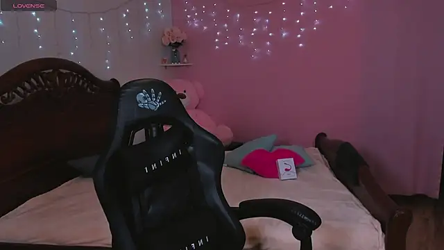 Monica Smash online show from 12-03-24, 01:14