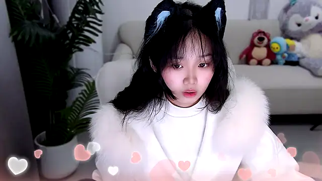 Snapshot of Sheep-1 chatting on 03-10-25, 11:12 Sheep-1 online show from 03-10-25, 11:12