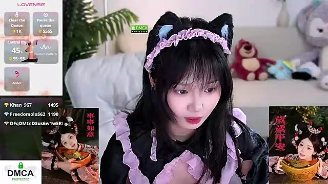 Snapshot of Sheep-1 chatting on 01-25-25, 02:47 Sheep-1 online show from 01-25-25, 02:47