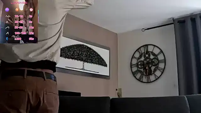 Snapshot of ApollonFit_x69 chatting on 10-16-25, 09:17 ApollonFit x69 online show from 10-16-25, 09:17