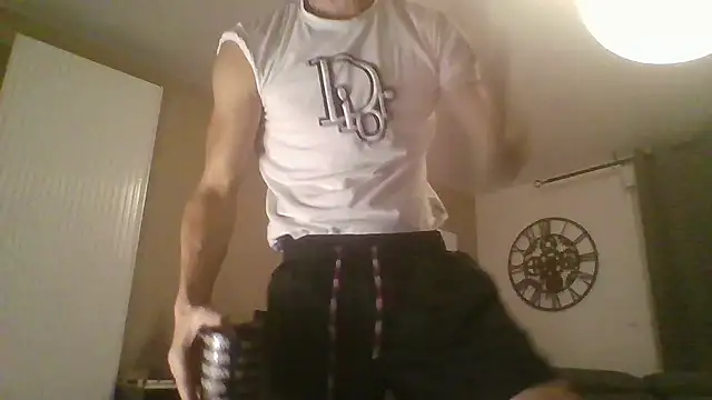 Snapshot of ApollonFit_x69 chatting on 09-30-25, 09:21 ApollonFit x69 online show from 09-30-25, 09:21