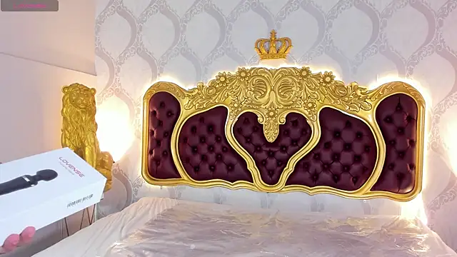 KendralHolson online show from 02-21-26, 04:25