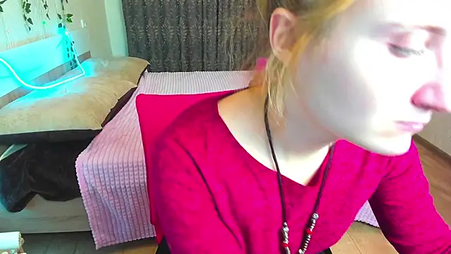 Miss Elsa  online show from 02-26-25, 12:38