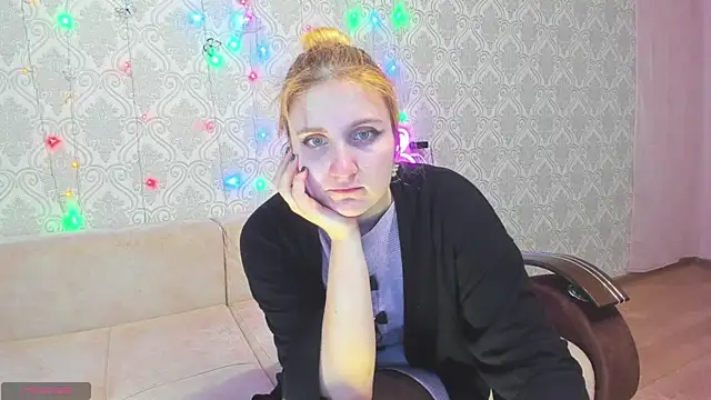 Miss Elsa  online show from 03-12-25, 09:23