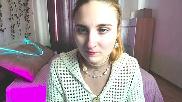 Miss Elsa  online show from 02-25-25, 03:09