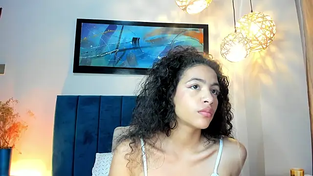 Snapshot of AntonellaHall_ chatting on 10-18-25, 12:18 AntonellaHall  online show from 10-18-25, 12:18