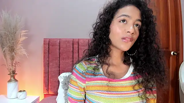 AntonellaHall  online show from 03-12-26, 07:29