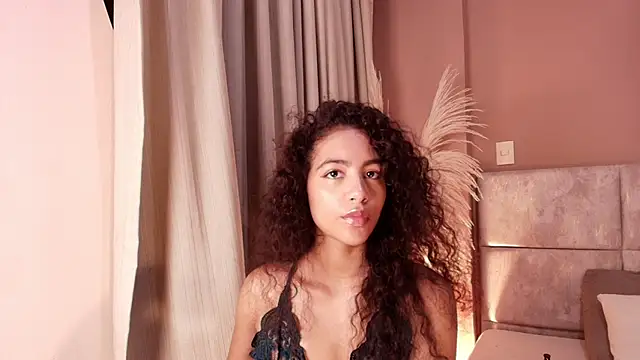 Snapshot of AntonellaHall_ chatting on 03-04-26, 06:37 AntonellaHall online show from 03-04-26, 06:37