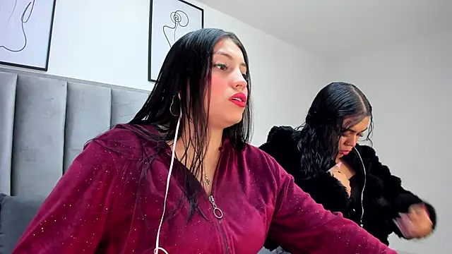 Laiia Page online show from 10-27-25, 12:39