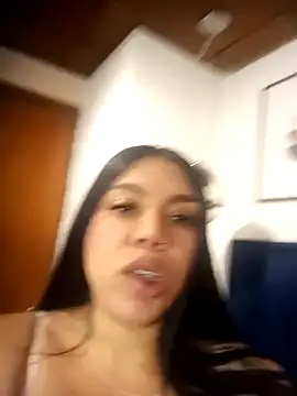 Snapshot of Laiia_Page chatting on 05-08-26, 11:58 Laiia Page online show from 05-08-26, 11:58