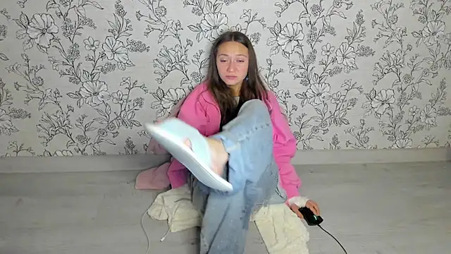 EllaSky xoxo online show from 10-19-25, 10:34