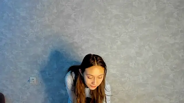 EllaSky xoxo online show from 10-09-25, 04:18