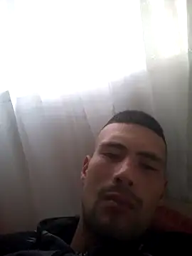 Snapshot of andres599 chatting on 12-26-24, 02:48 andres599 online show from 12-26-24, 02:48