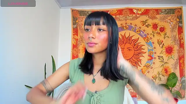 Snapshot of Demeter__ chatting on 05-05-26, 10:35 Demeter online show from 05-05-26, 10:35