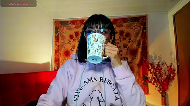 Demeter   online show from 10-15-25, 03:05