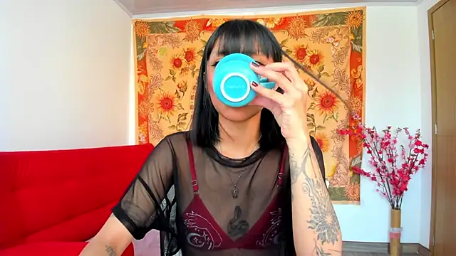 Demeter   online show from 10-04-25, 09:27