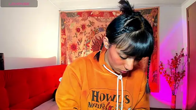 Demeter   online show from 11-12-25, 02:37