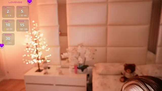 Lilly Colins online show from 01-08-26, 07:31