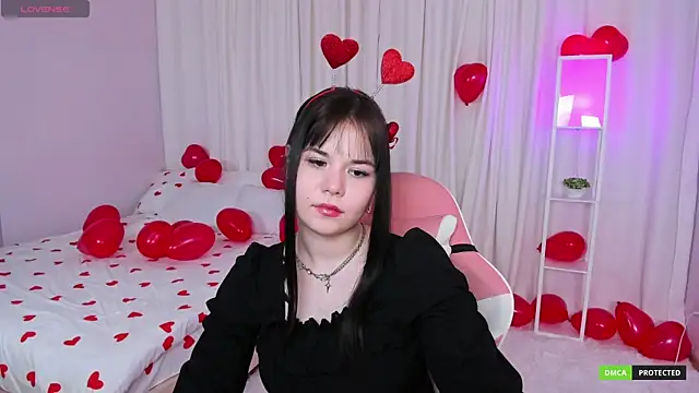 ClaireFaers  online show from 02-14-25, 08:26