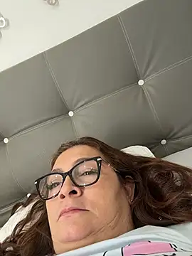 AntonellaAlondra4 online show from 07-17-26, 02:03