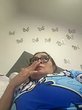 AntonellaAlondra4 online show from 05-27-26, 03:03