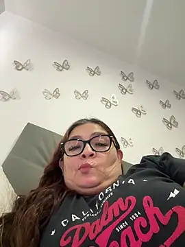 AntonellaAlondra4 online show from 05-27-26, 09:22