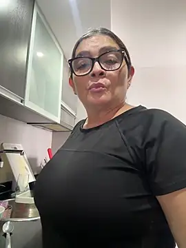 AntonellaAlondra4 online show from 06-07-26, 07:19