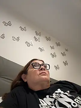 AntonellaAlondra4 online show from 07-16-26, 11:02