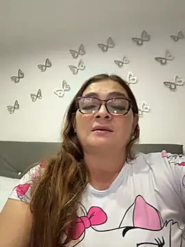 AntonellaAlondra4 online show from 03-01-26, 04:12