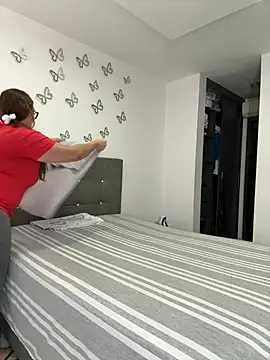 AntonellaAlondra4 online show from 02-16-26, 02:37