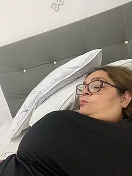 AntonellaAlondra4 online show from 03-03-25, 07:07