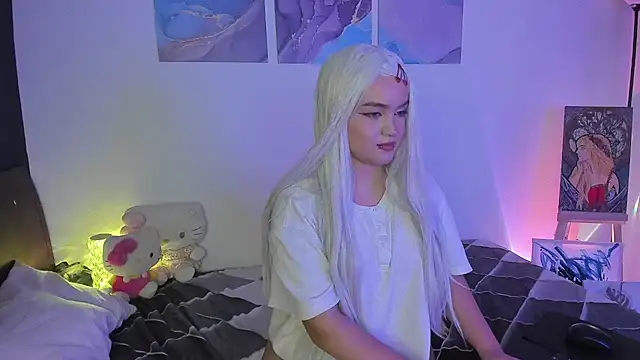 Snapshot of Pretty__zoe chatting on 03-07-25, 04:13 Pretty  zoe online show from 03-07-25, 04:13