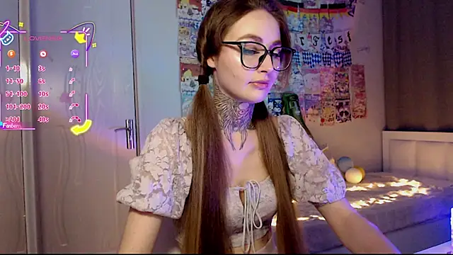 Snapshot of Milky_way_UwU chatting on 10-01-25, 04:44 Milky way UwU online show from 10-01-25, 04:44