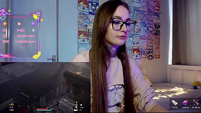 Snapshot of Milky_way_UwU chatting on 10-19-25, 07:22 Milky way UwU online show from 10-19-25, 07:22