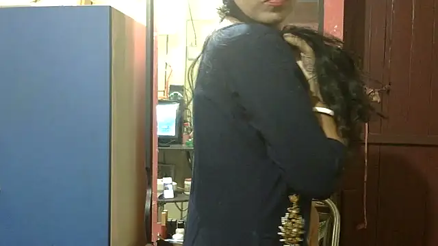 Pramila Manish online show from 11-23-25, 01:37