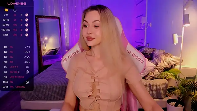 AdeleRoberts online show from 05-12-26, 02:08