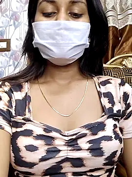 Snapshot of its_sophiaa chatting on 05-16-26, 09:30 its sophiaa online show from 05-16-26, 09:30