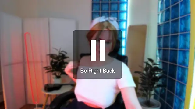 Snapshot of Pieris_Lisa chatting on 01-30-25, 04:55 Pieris Lisa online show from 01-30-25, 04:55