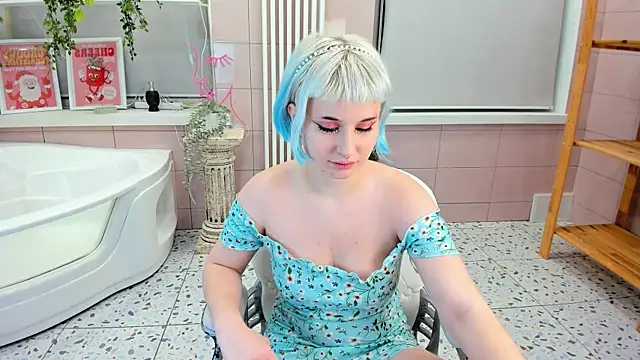 Snapshot of Pieris_Lisa chatting on 01-10-25, 02:02 Pieris Lisa online show from 01-10-25, 02:02