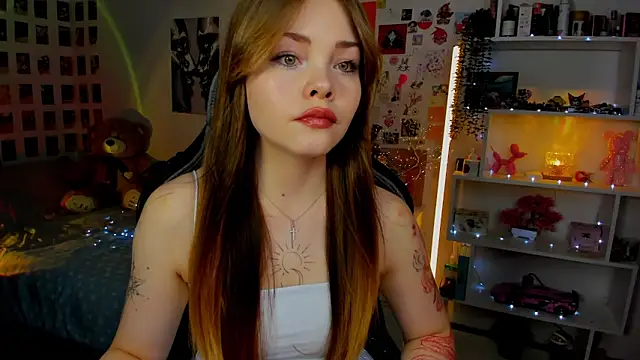 AkiraKatsu online show from 12-20-25, 11:13