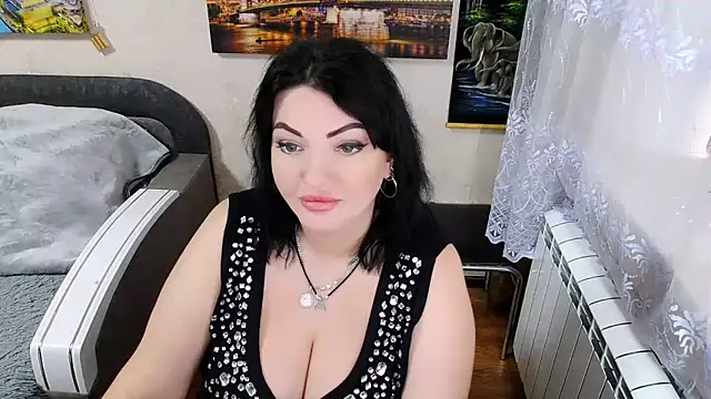 Lady Boom Wild  online show from 12-15-25, 08:42