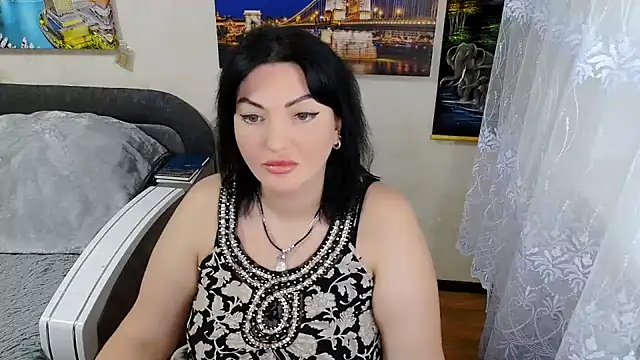 Lady Boom Wild  online show from 10-28-25, 05:56